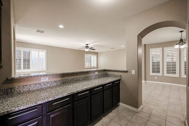 Building Photo - COMING SOON! Great Location!Stunning 6-bedroom Plus 7, 4.5-bathroom home located in Chandler