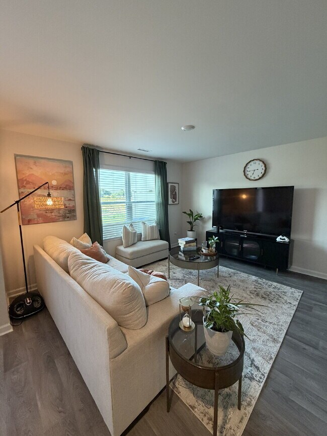 Building Photo - Modern 3 BR | 2.5 BA Townhome in Goldsboro *Newly Developed Seymour Village*