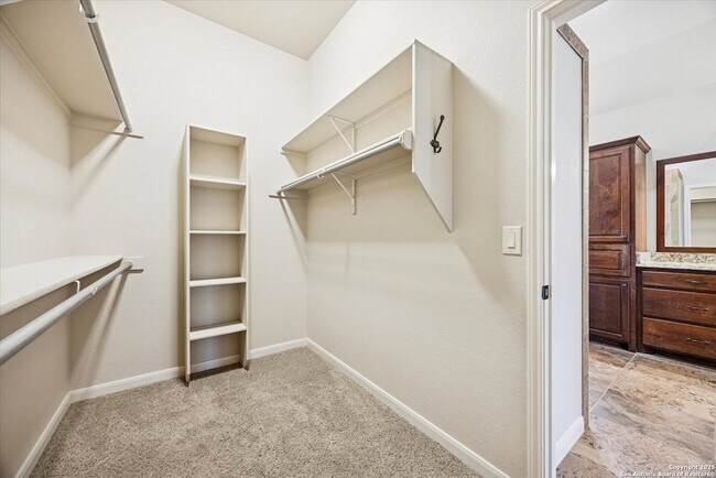 Building Photo - 249 Legacy Hills