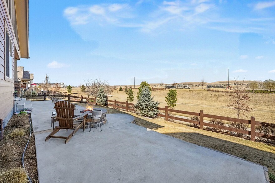 Building Photo - 470 Grenville Cir