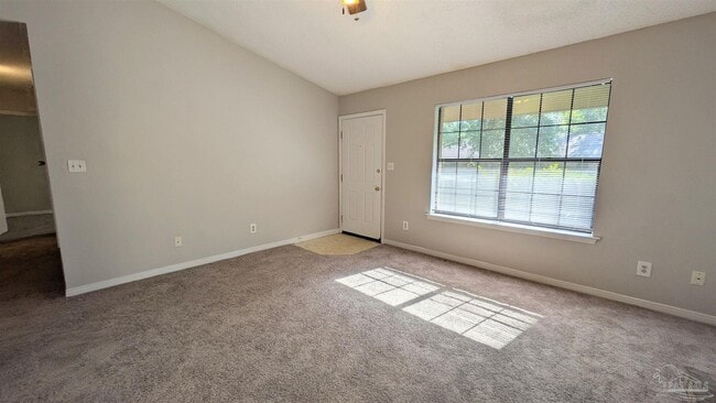 Building Photo - 9345 Chisholm Rd