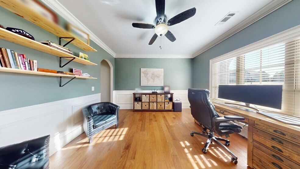 Building Photo - Asheton Lakes