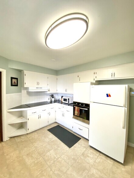 Building Photo - 1301 Forest Hills Blvd