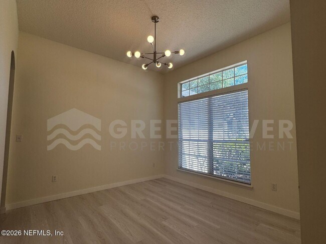 Building Photo - 3176 Tower Oaks Dr