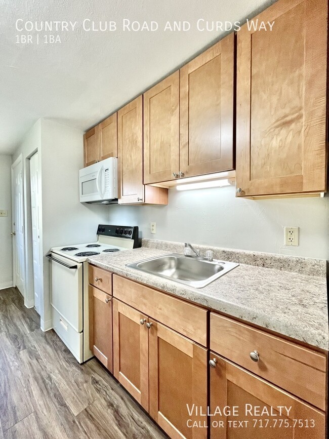 Building Photo - Newly-Remodeled 1-bed in small building wi...