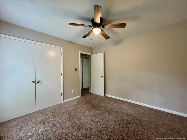 Building Photo - 7076 Pantego Dr