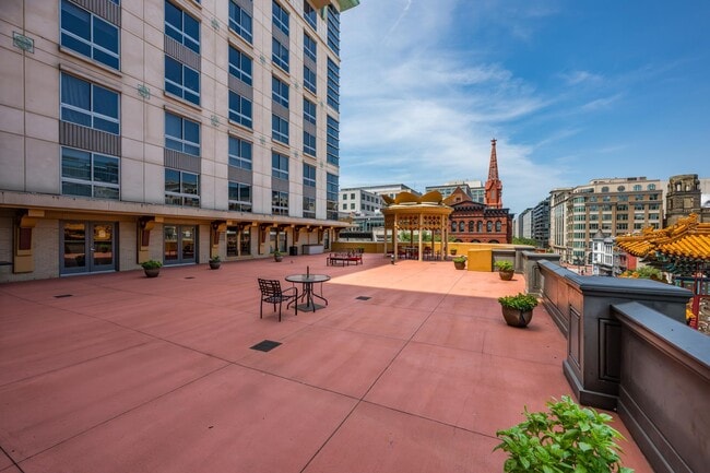 Building Photo - 777 7th St NW