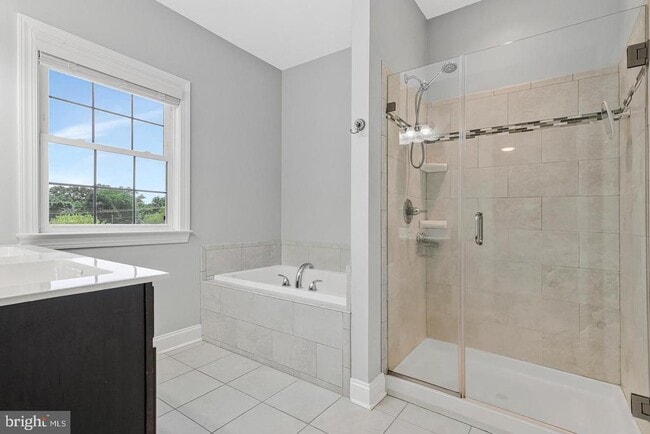 Building Photo - 947 Rye Dr