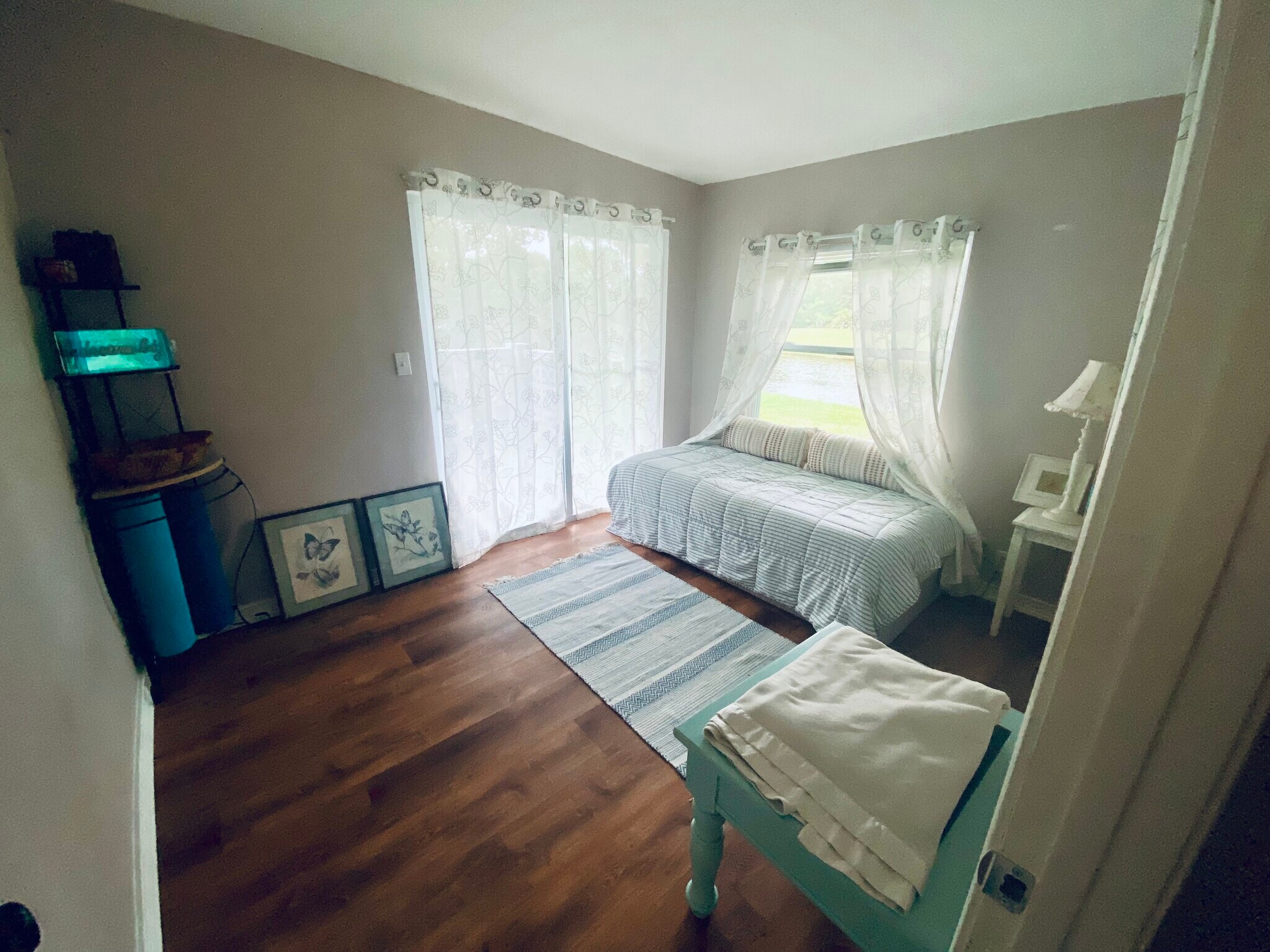 Bedroom 3 or yoga studio/office - 236 Lily Rd