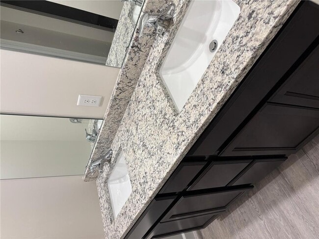 Building Photo - 1112 Natalie Ave