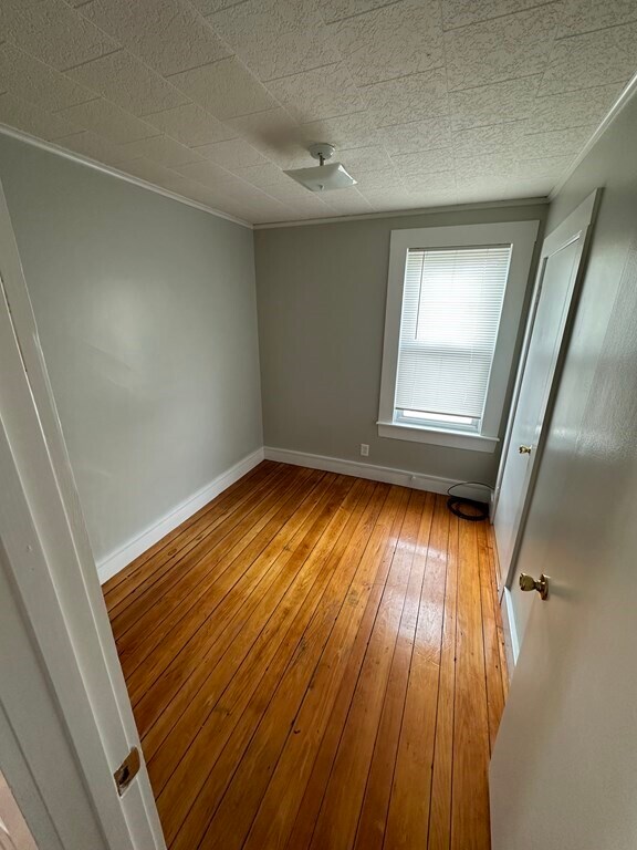 Building Photo - 47 Davis St