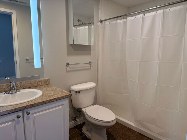 Building Photo - 52 Imlay St