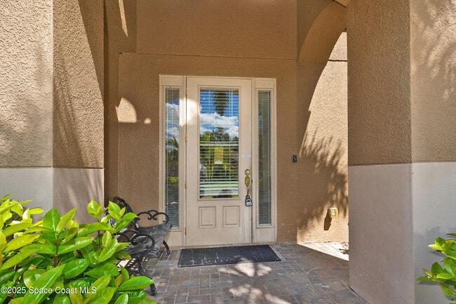 Building Photo - 1185 Talon Way