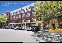 Building Photo - 2125 Southend Dr