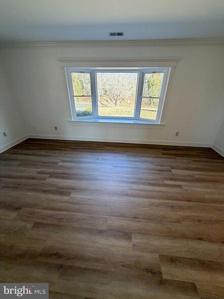 Building Photo - 15326 Tidewater Trail