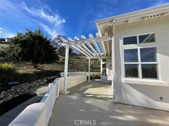 Building Photo - 8560 Corriente Rd