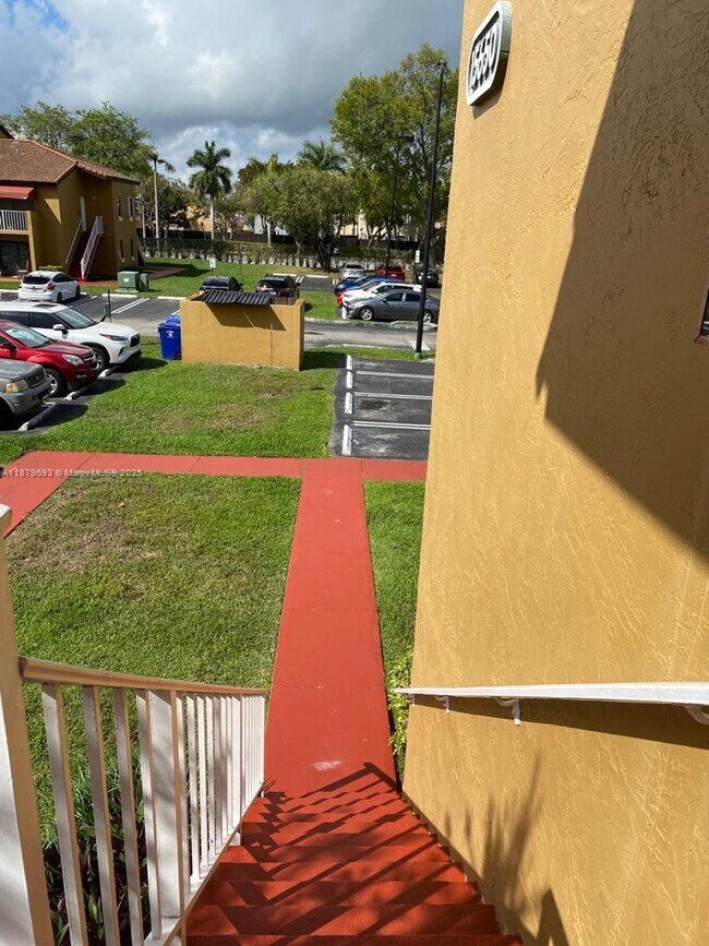 Building Photo - 15650 SW 80th St
