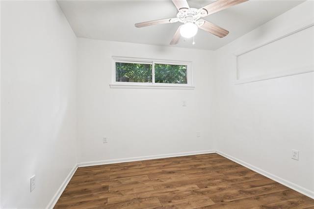 Building Photo - 1424 Hesper Ave