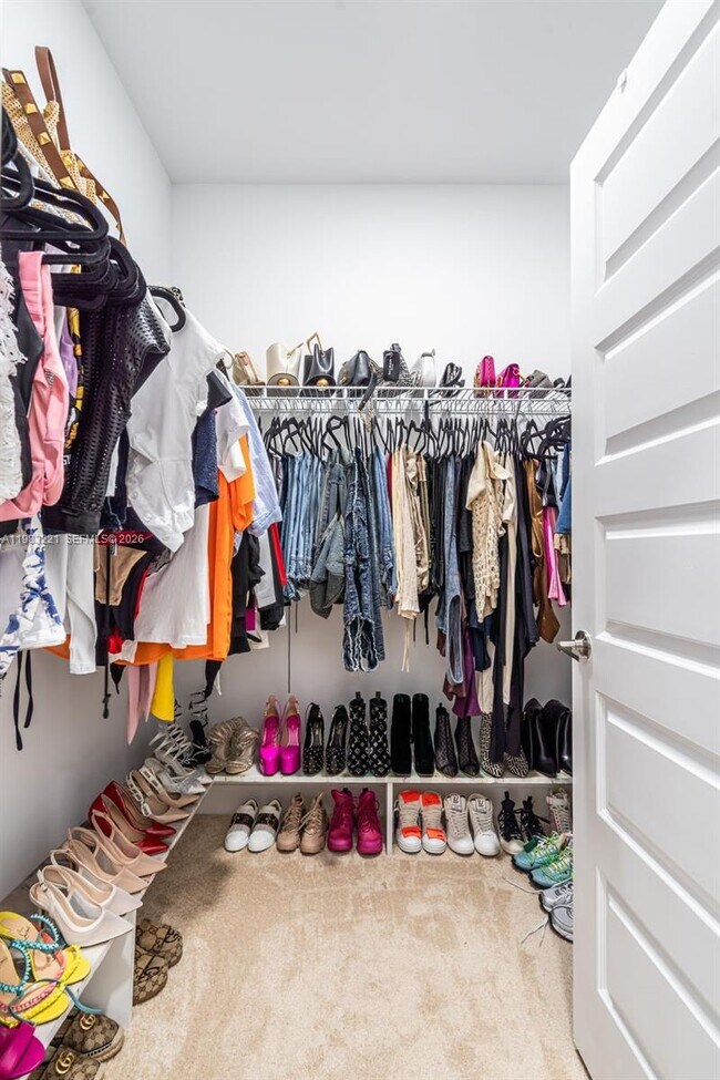 Building Photo - 15540 NW 88th Ave