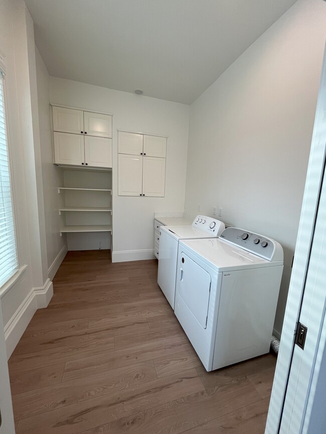 Large Main floor Laundry with storage - 555 N 300 E