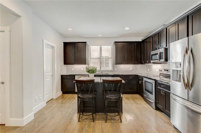 Building Photo - 1310 Rancho Mirage Dr