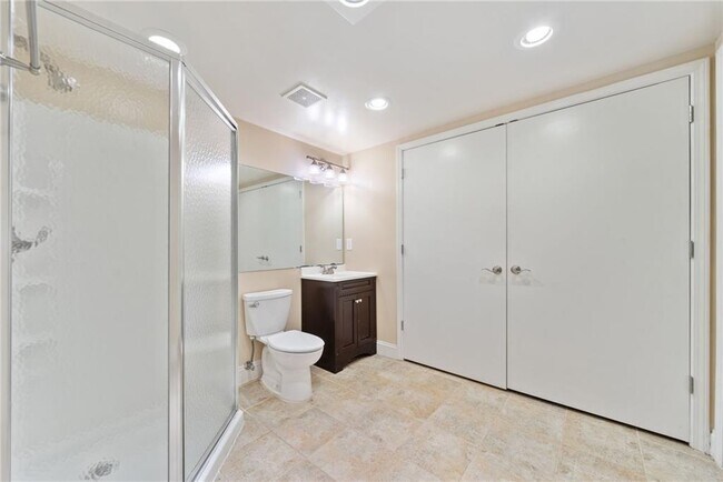 Building Photo - 2710 Margaret Mitchell Dr NW