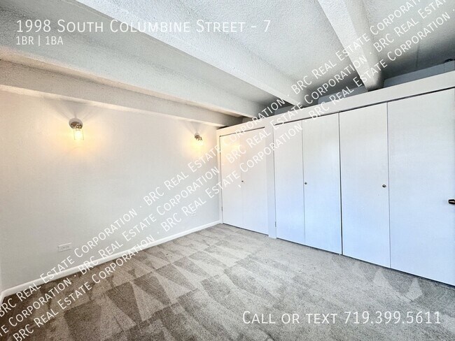 Building Photo - 1998 S Columbine St