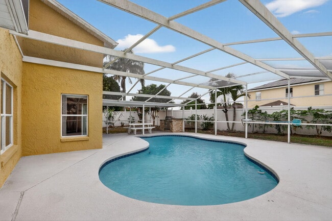 Building Photo - 14912 White Magnolia Ct