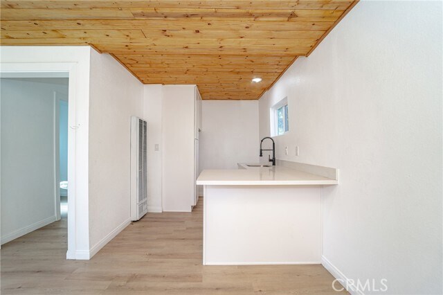 Building Photo - 872 Hill Ln