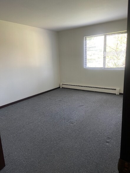 Building Photo - 7718 Wildwood Ct