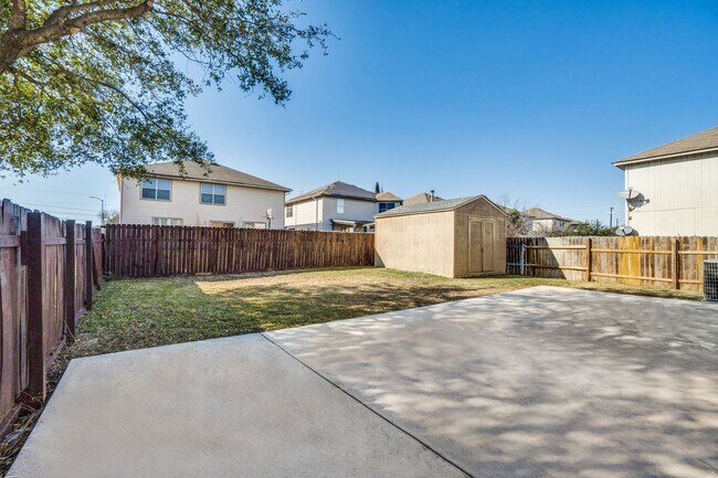 Building Photo - Four Bedroom Rental in Bridgewood!