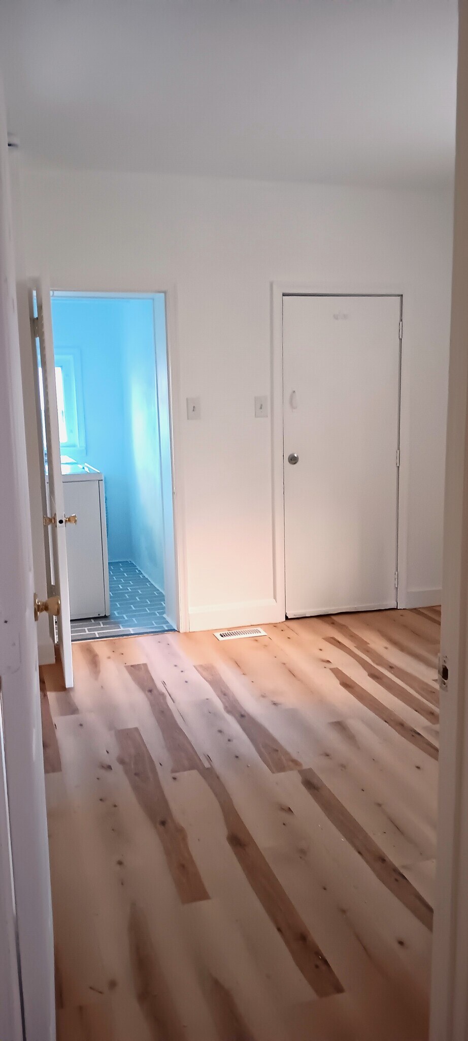 Apt 1 - 1017 Hollins St