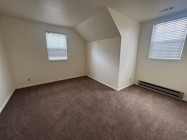 Building Photo - Incredible West Jordan home for rent!