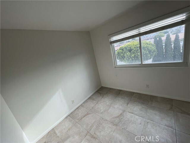 Building Photo - 3830 Avenida Del Presidente