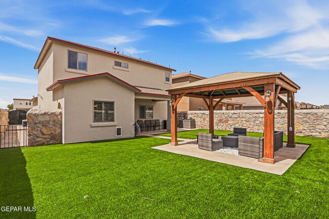 Building Photo - 14745 Orsten Artis Ave