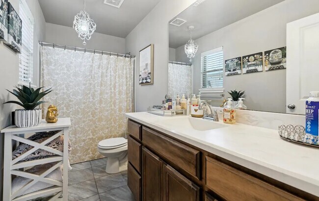 Building Photo - 19217 Bajo Dr