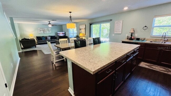 Building Photo - 11521 Southern Creek Dr