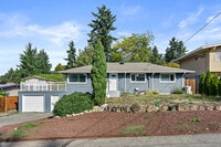 Building Photo - 2620 S 227th Pl