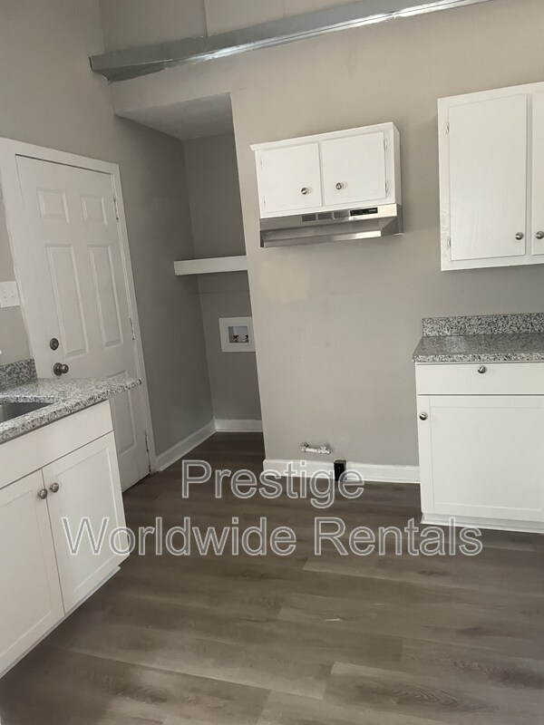 Building Photo - 849 Goodson Dr