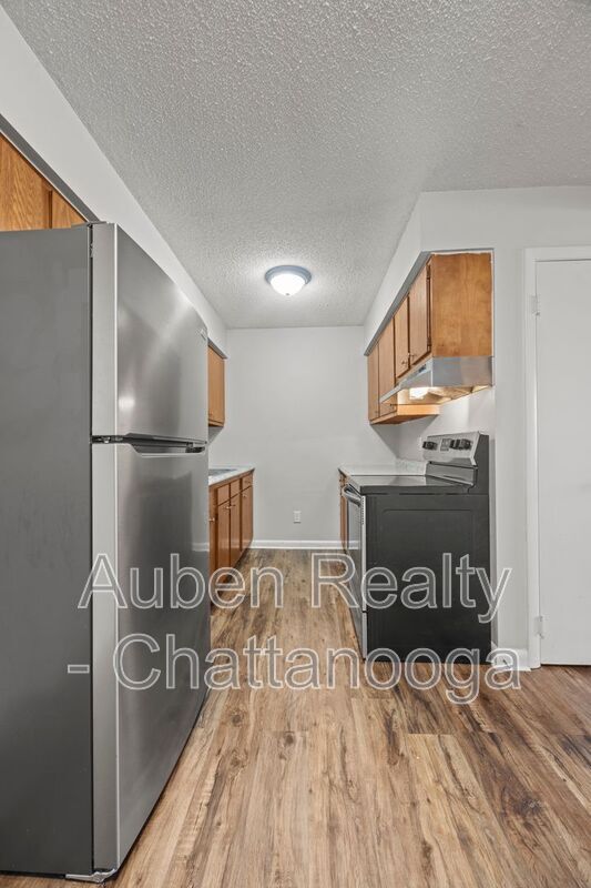 Building Photo - 207 Eveningside Dr