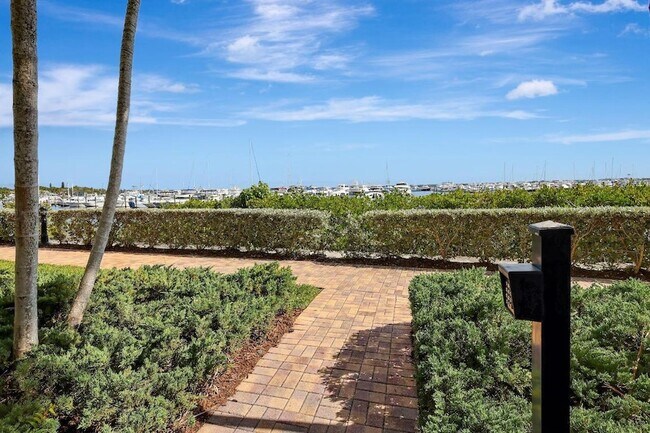 Building Photo - 775 NW Flagler Ave