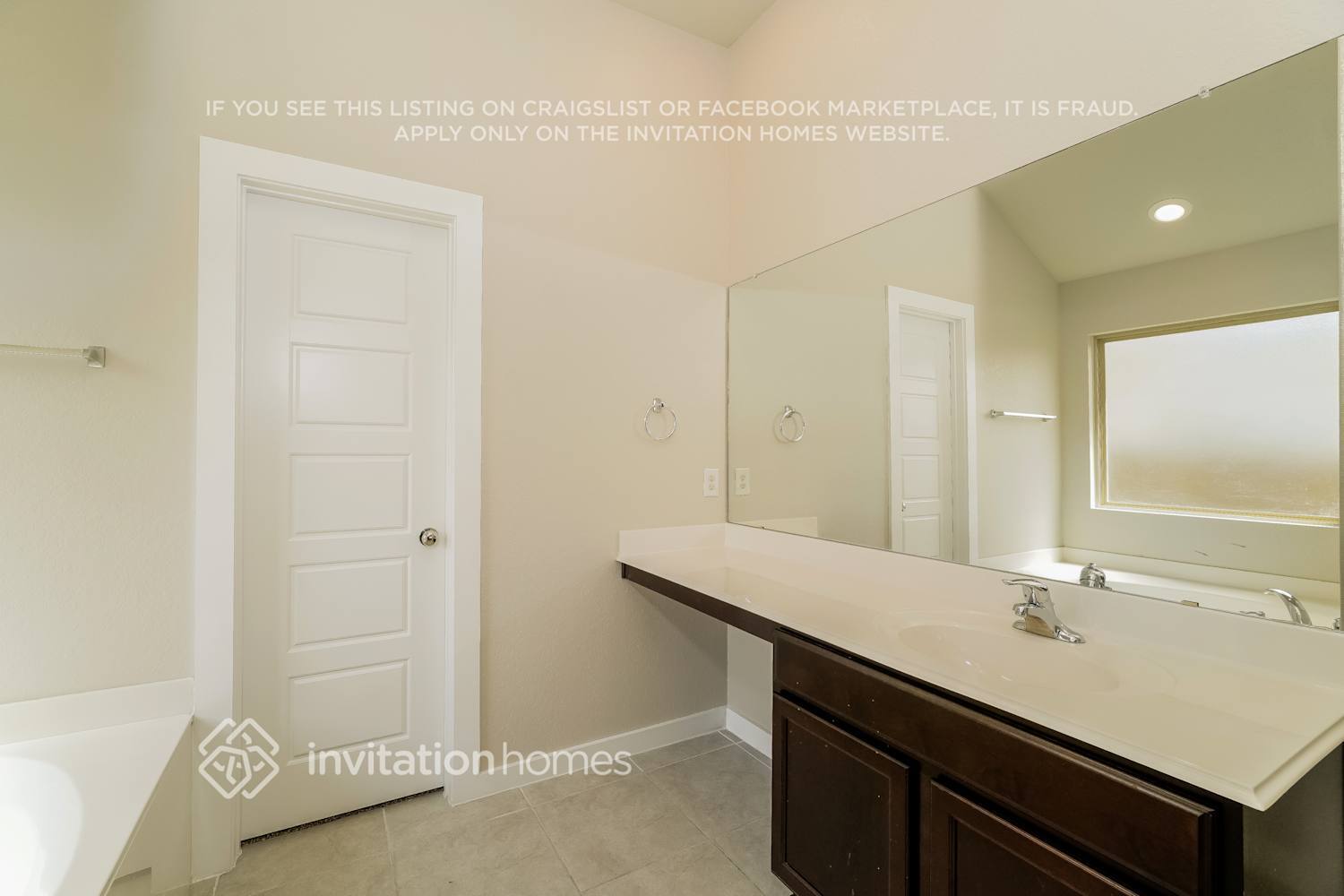 Building Photo - 6952 Cetera Way