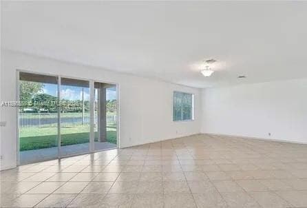 Building Photo - 1042 Sunflower Cir