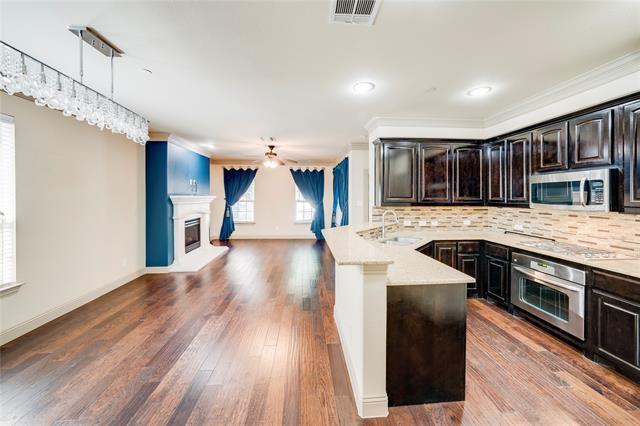Building Photo - 4220 Riverview Dr