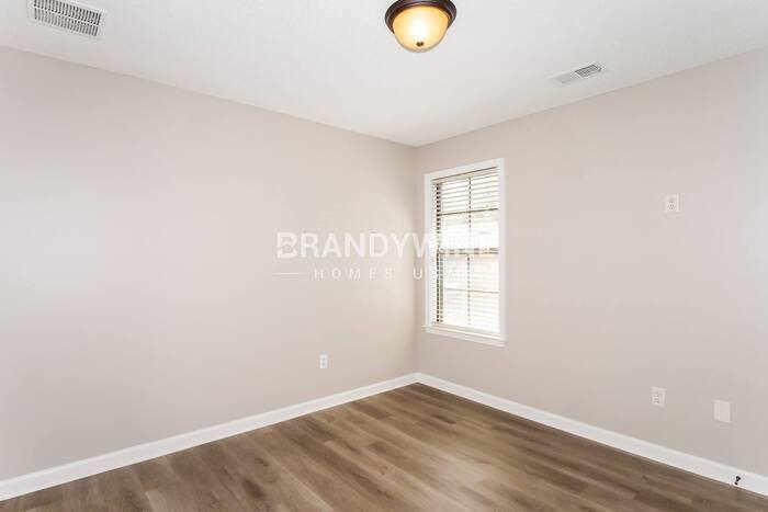 Building Photo - 9198 Chastain Pl