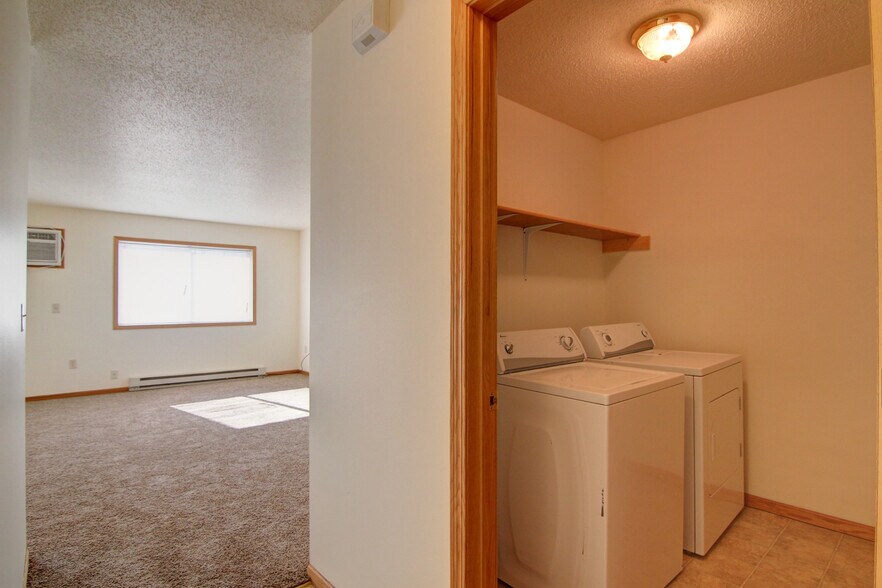 Building Photo - 3018 Timber Ter