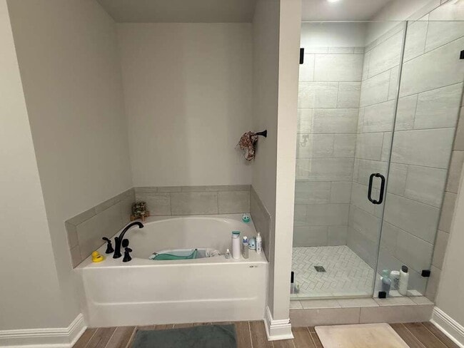 Building Photo - 115 Apollo Ave