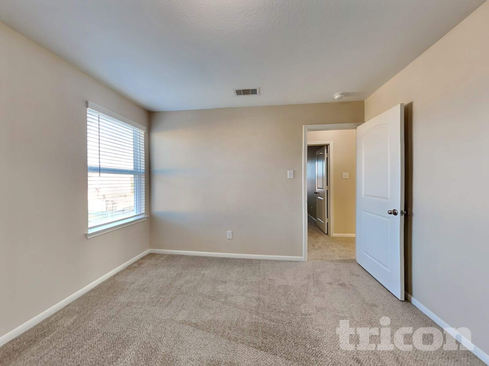 Building Photo - 729 Totem Trail Dr