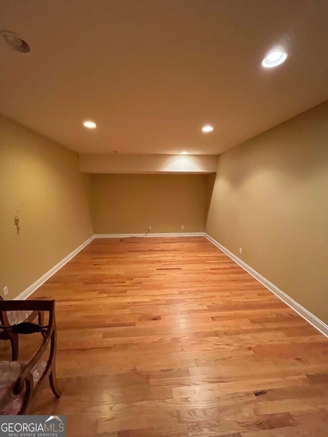 Building Photo - 87 Ridgeview Ln