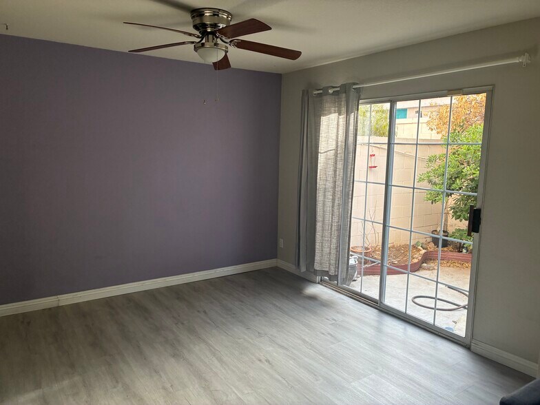 Building Photo - 8031 Dorinda Ave